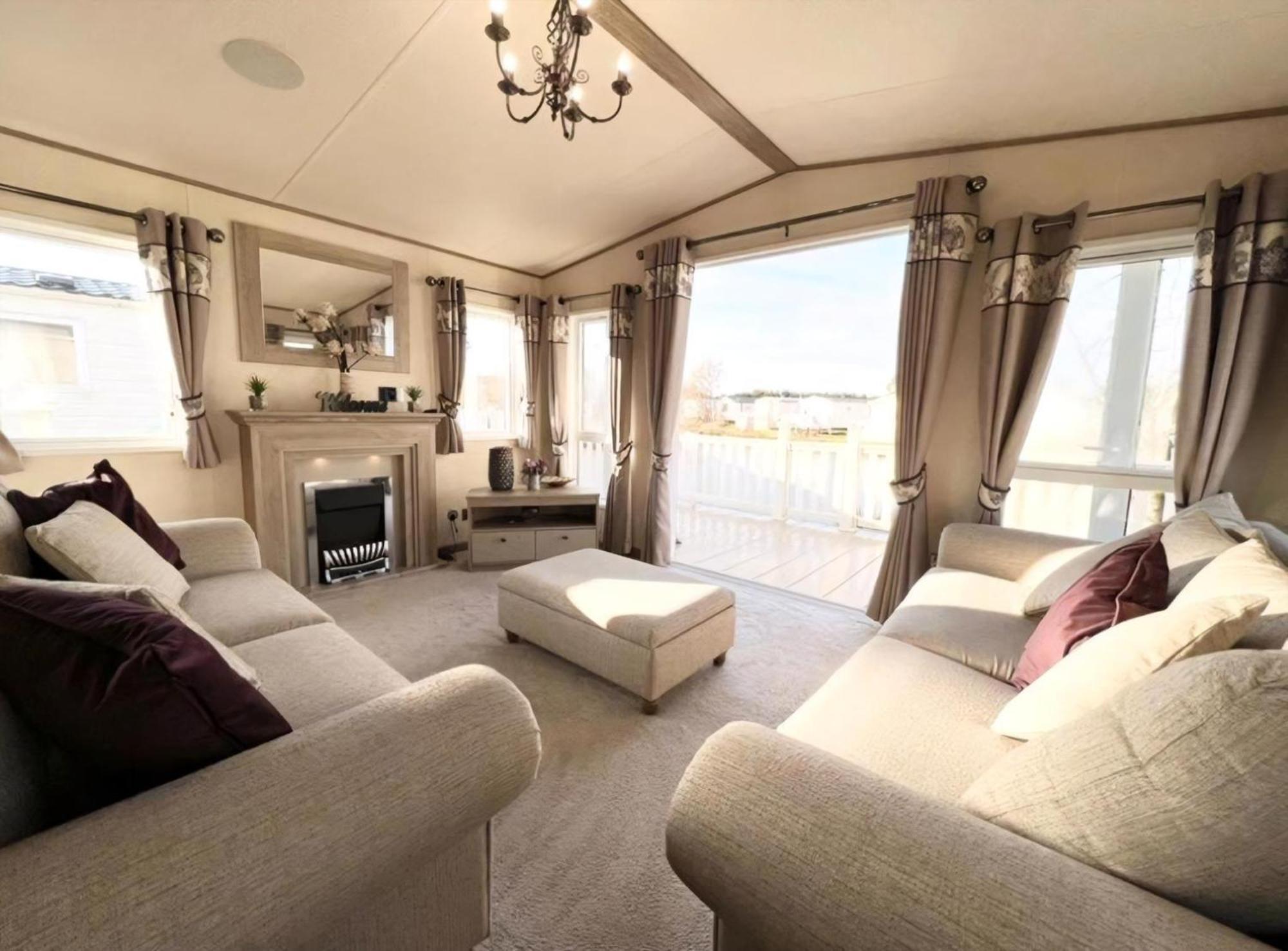 Stunning Caravan With Full Lake View At Southview Holiday Park Ref 33004Ml Skegness Exterior foto